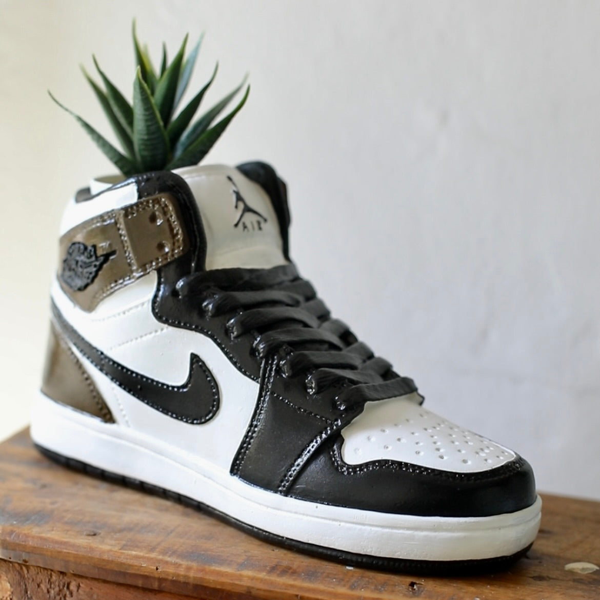 Vaso J1 Retro High Mocha Inspired